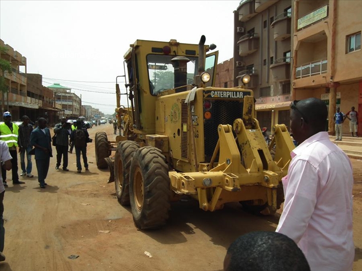 Retard dans les travaux d’entretien routier en cours au Mali Le